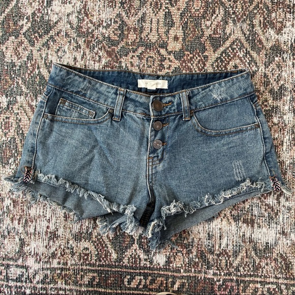 Springfield Jean Shorts - Picture 1 of 4